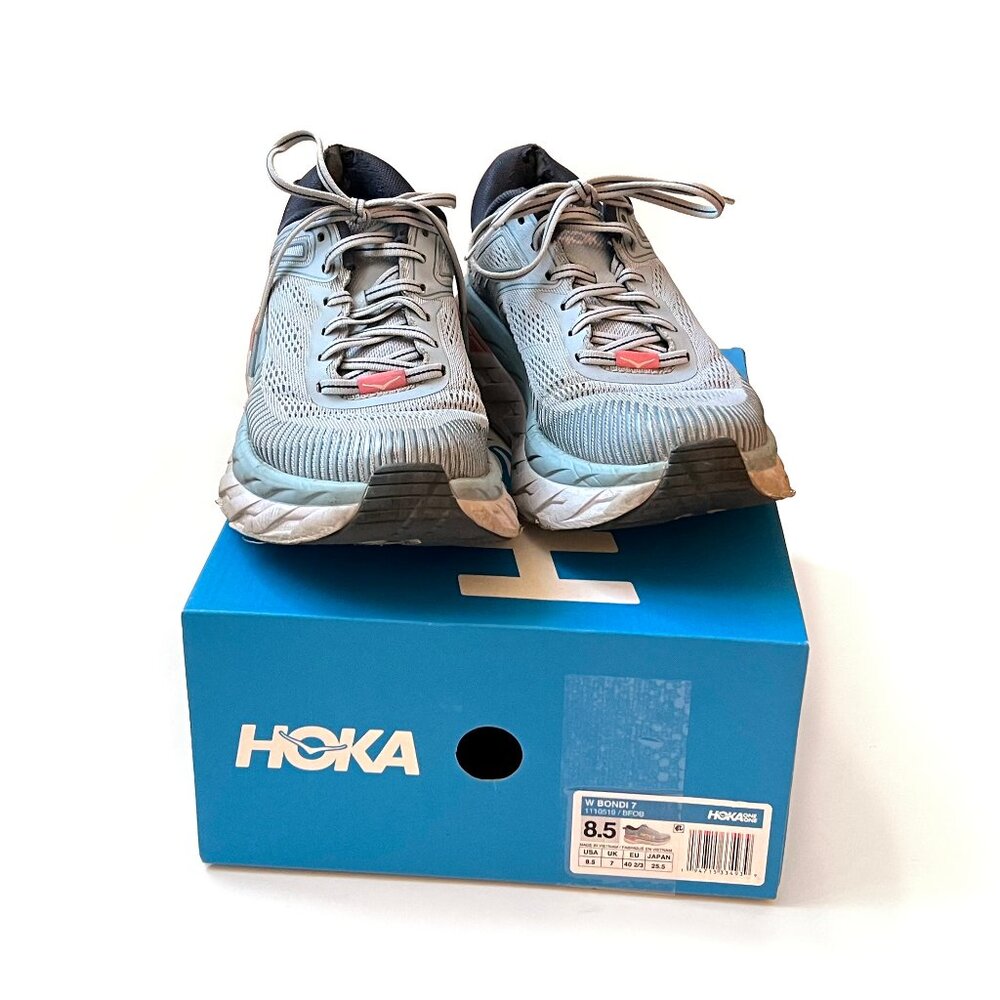 Hoka Bondi 7 Ombre Blue Fog Pink Running Shoes Sneakers, Womens Size 8.5